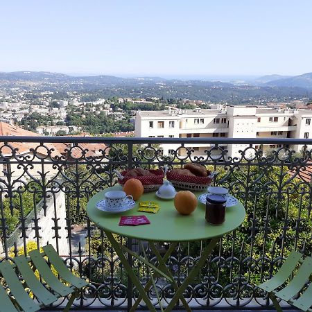 Bed and Breakfast Les Palmiers Грасс Экстерьер фото